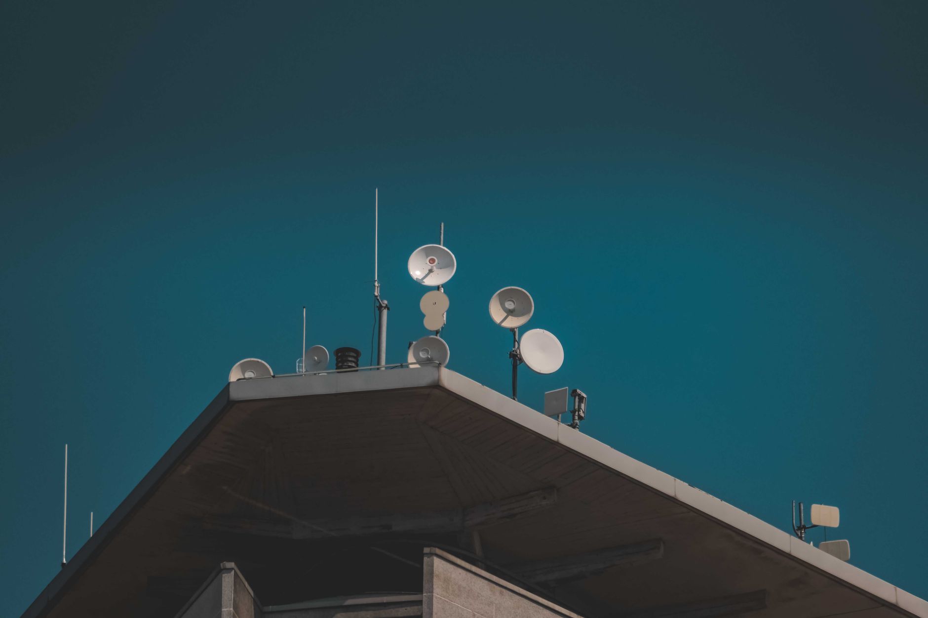 satellite connectivity partnership